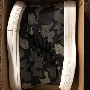 Converse Chuck Taylor II high tops